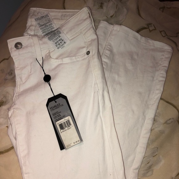 NWT Guess “Scarlet Cigarette” with Swarovski gems - Picture 1 of 2